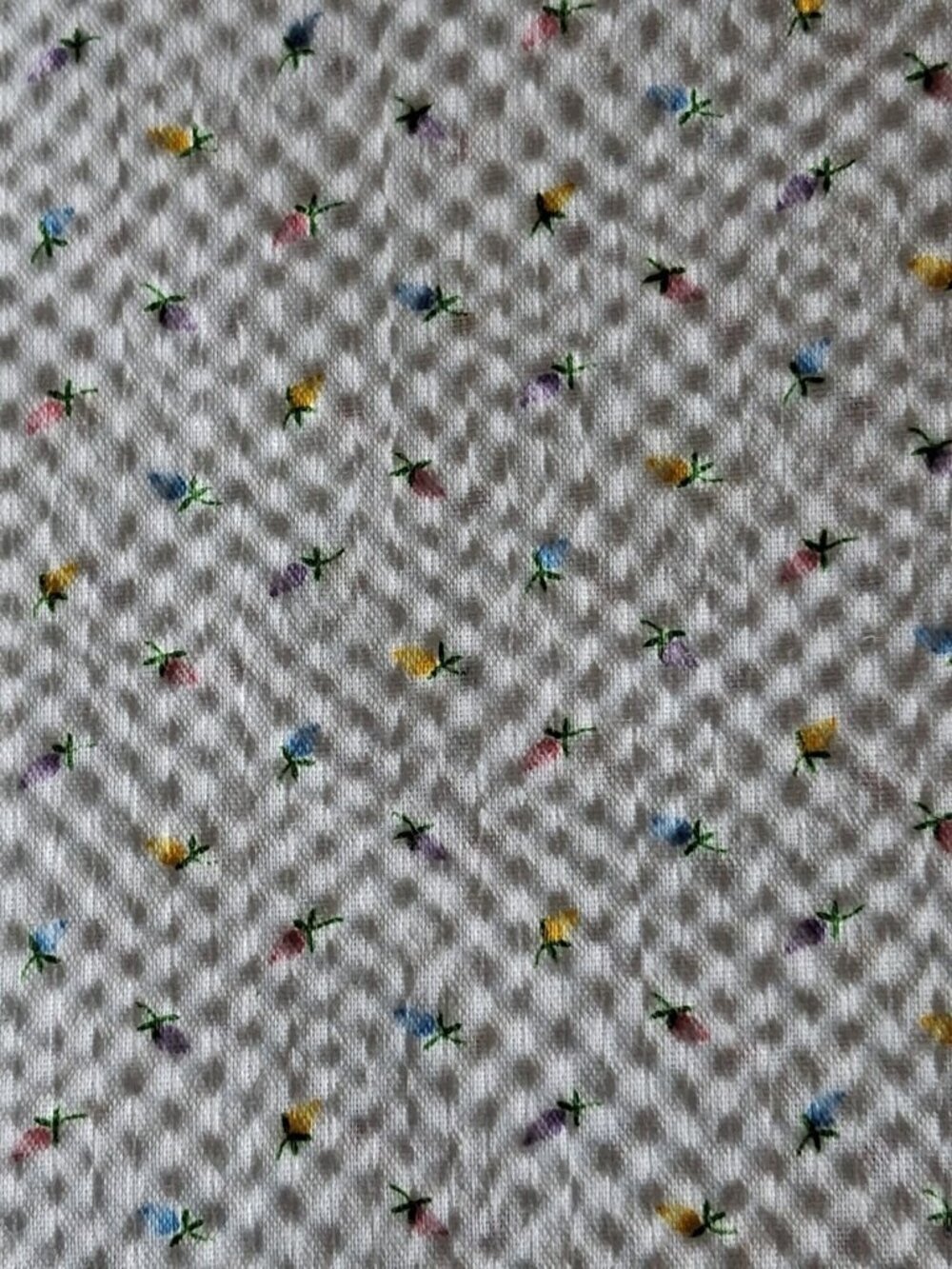 Vtg Seersucker Tiny Blue Pink Purple Rose's Rosebud's Blue Background 1 Yard